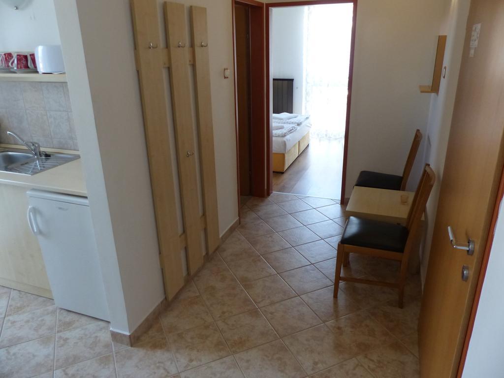 Toscana Lakeside Apartments I - II Family Friend شيوفوك الغرفة الصورة